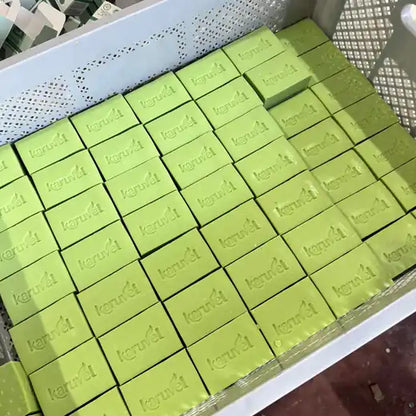Kabartma logolu orijinal Karuvel sabunları